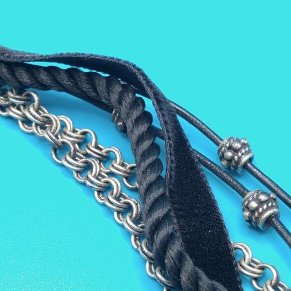 CHICO'S Antique Silver Tone METAL & Rope Chain Pendant Necklace, 20 Inches - Picture 9 of 11